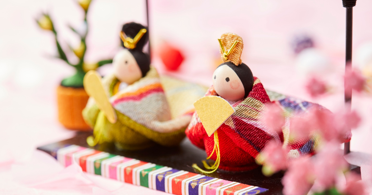 桃の節句とひな祭りの由来――女の子の成長を祈る日の本当の意味